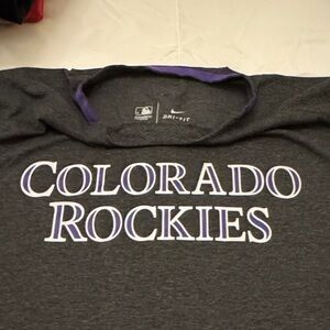 Nike Gray Colorado Rockies Tee size L soft material